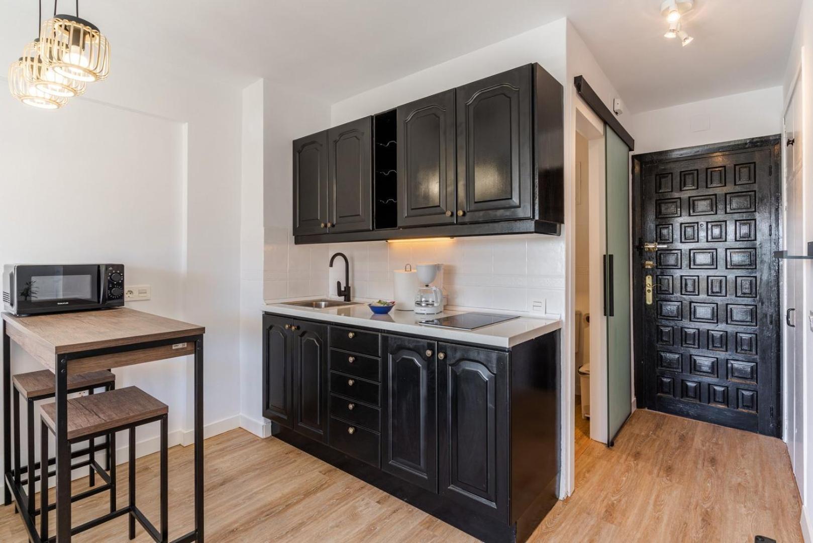 Guestready - Chasing The Sun In Malaga Apartment Marbella Bagian luar foto