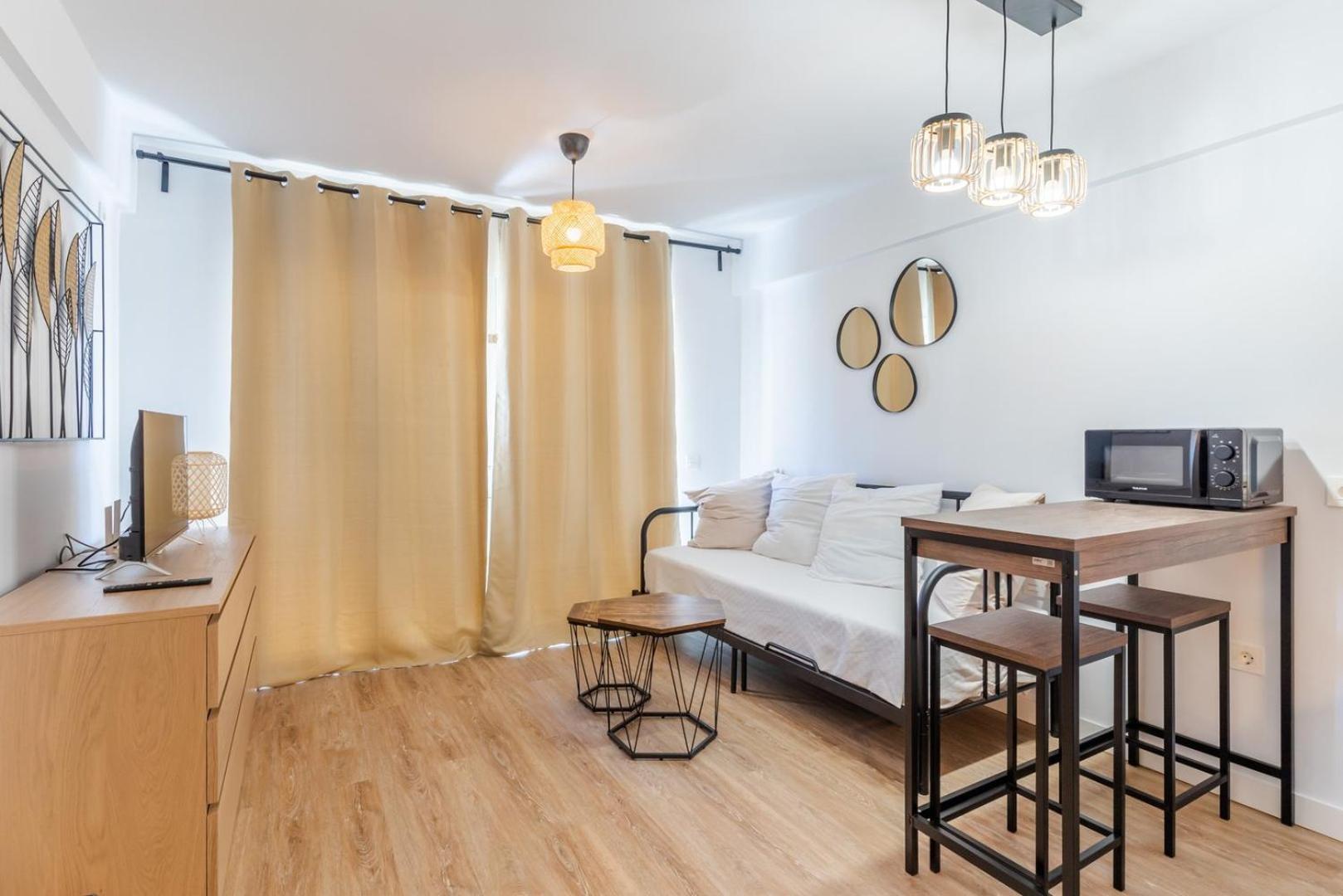 Guestready - Chasing The Sun In Malaga Apartment Marbella Bagian luar foto